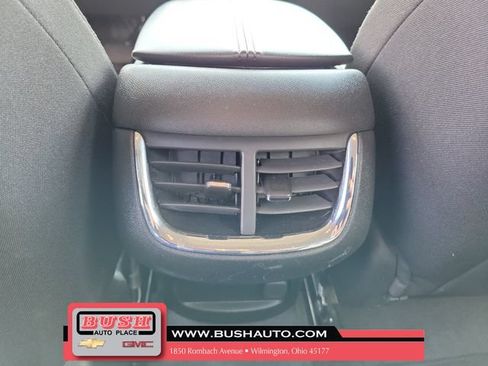 Used 2024 Chevrolet Malibu LT FWD image 12