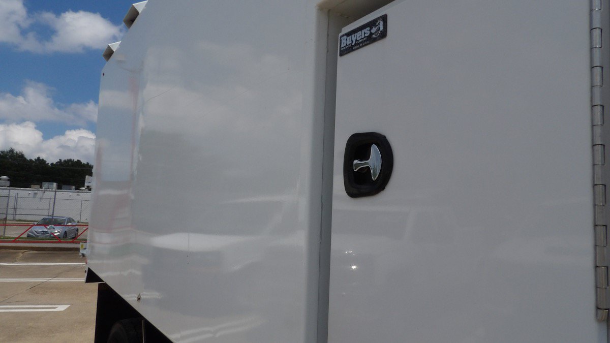 Used 2023 Ford F650 2WD Regular Cab Super Duty image 18