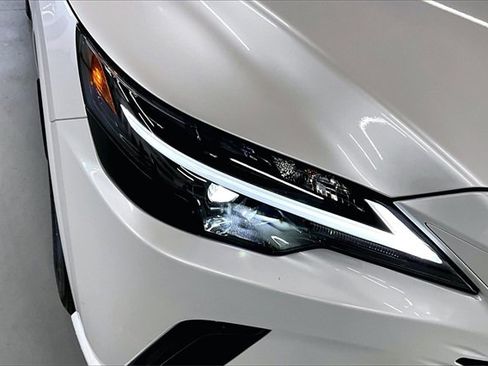 Certified 2024 Lexus RX 350h image 31