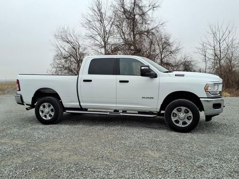 Used 2024 RAM 2500 Big Horn w/ Bed Utility Group image 9