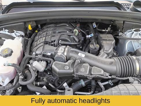 Used 2025 Jeep Grand Cherokee Limited AWD/4WD image 25