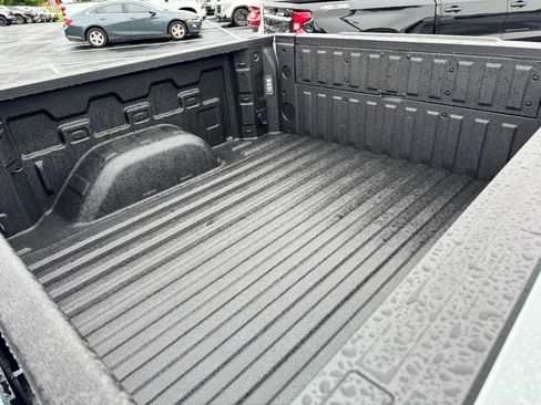 New 2026 Chevrolet Silverado 1500 High Country AWD/4WD image 8