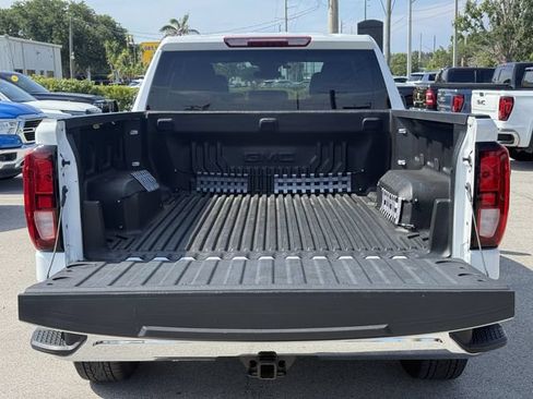 Used 2024 GMC Sierra 1500 Pro w/ Pro Value Package AWD/4WD image 12