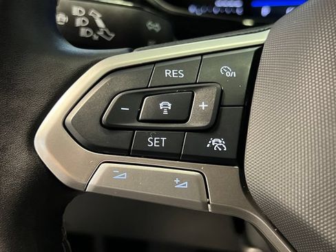 Certified 2024 Volkswagen Taos S FWD image 20