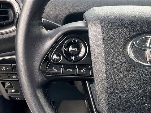 Used 2021 Toyota Prius Prime LE image 20