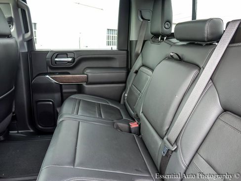 Used 2023 GMC Sierra 2500 Denali w/ Denali Ultimate Package image 13