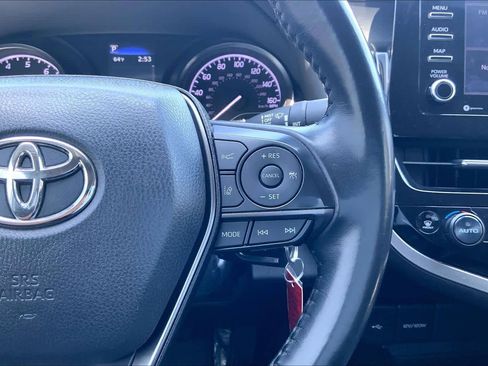 Used 2022 Toyota Camry SE FWD image 24