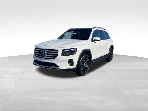 New 2026 Mercedes-Benz GLB 250 4MATIC image 2