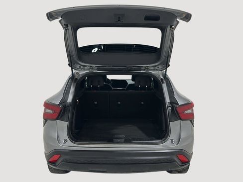 Used 2024 Chevrolet Trax RS w/ Driver Confidence Package image 22