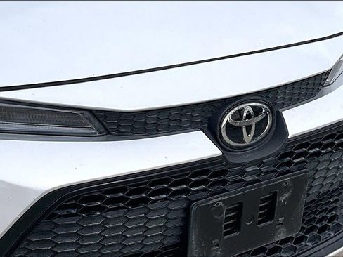 Used 2022 Toyota Corolla LE image 35