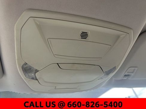 Used 2015 Ford Escape SE FWD image 15