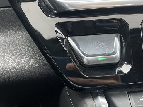 Used 2022 GMC Sierra 1500 Denali w/ Denali Reserve Package image 17