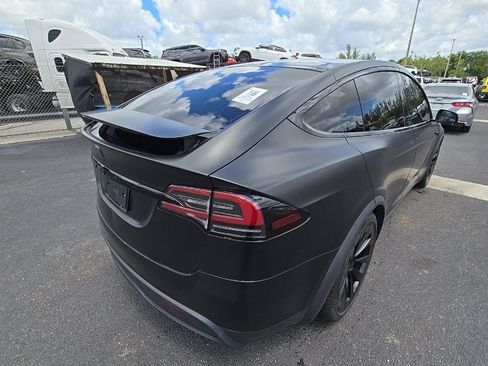 Used 2022 Tesla Model X AWD/4WD image 9