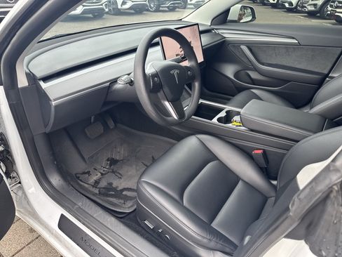 Used 2023 Tesla Model 3 Long Range AWD/4WD image 17