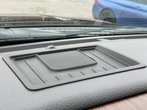 Used 2013 Ford F150 Lariat w/ Luxury Equipment Group image 21