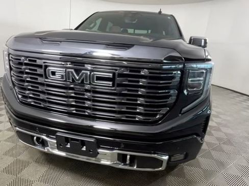 Used 2024 GMC Sierra 1500 Denali Ultimate AWD/4WD image 12