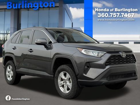 Used 2021 Toyota RAV4 XLE w/ Convenience Package AWD/4WD image 8