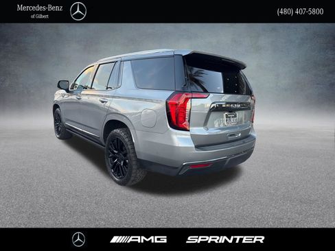 Used 2023 GMC Yukon Denali Ultimate image 3