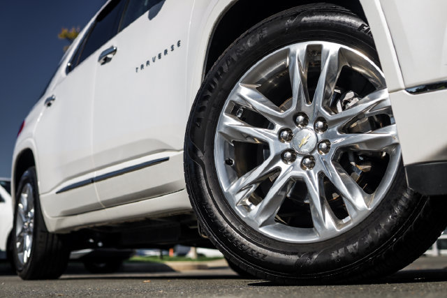 Used 2019 Chevrolet Traverse High Country AWD/4WD image 14