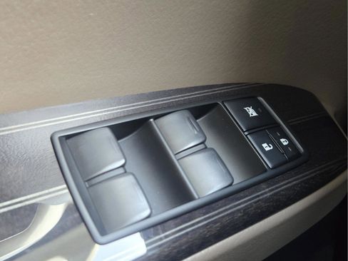 Used 2021 Lexus GX 460 Premium image 28