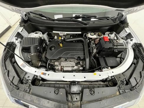 Used 2025 Chevrolet Equinox LT w/ Convenience Package II AWD/4WD image 17