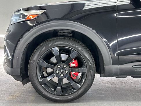 Used 2020 Ford Explorer ST w/ ST Street Pack AWD/4WD image 5