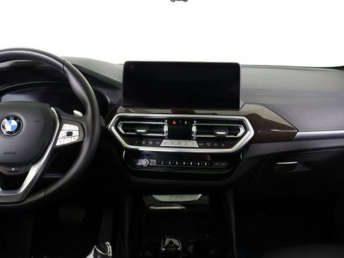 Used 2025 BMW X4 xDrive30i image 41