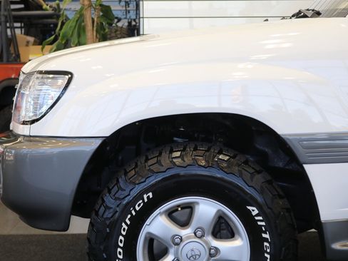 Used 1999 Toyota Land Cruiser AWD/4WD image 58