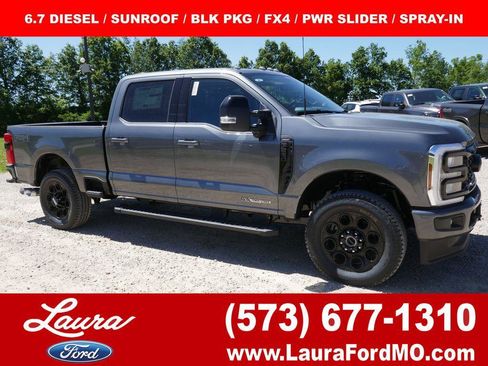 New 2026 Ford F250 Lariat w/ Black Appearance Package AWD/4WD image 1