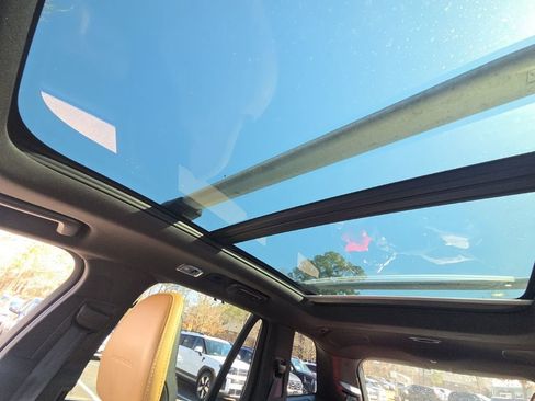 Used 2017 Volvo XC90 T6 Inscription w/ Vision Package image 19