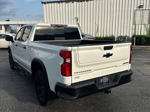 Certified 2023 Chevrolet Silverado 1500 ZR2 w/ Technology Package AWD/4WD image 8