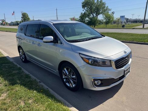 Used 2018 Kia Sedona SX Limited w/ SX Limited Prestige Package FWD image 7
