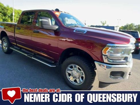 Used 2024 RAM 2500 Tradesman w/ Chrome Appearance Group AWD/4WD image 2