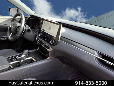 Certified 2024 Lexus RX 350 F Sport image 21