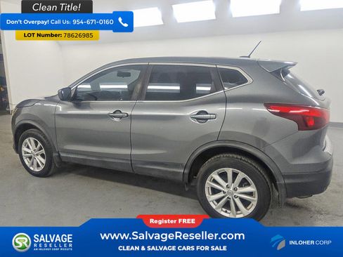 Used 2018 Nissan Rogue Sport S w/ S Appearance Package image 3