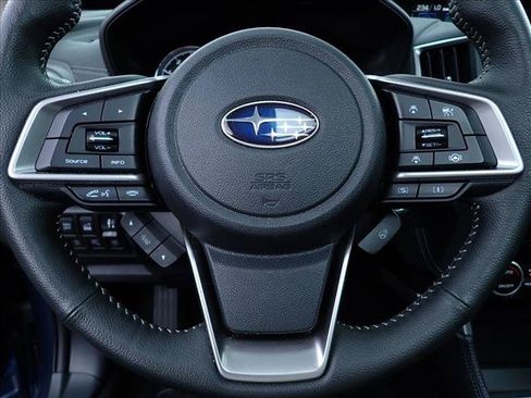 Used 2023 Subaru Forester Touring AWD/4WD image 19