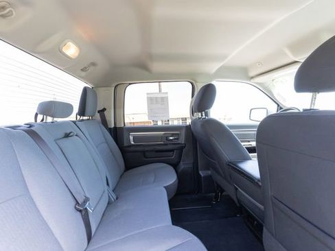 Used 2022 RAM 1500 Classic SLT w/ Electronics Convenience Group AWD/4WD image 16