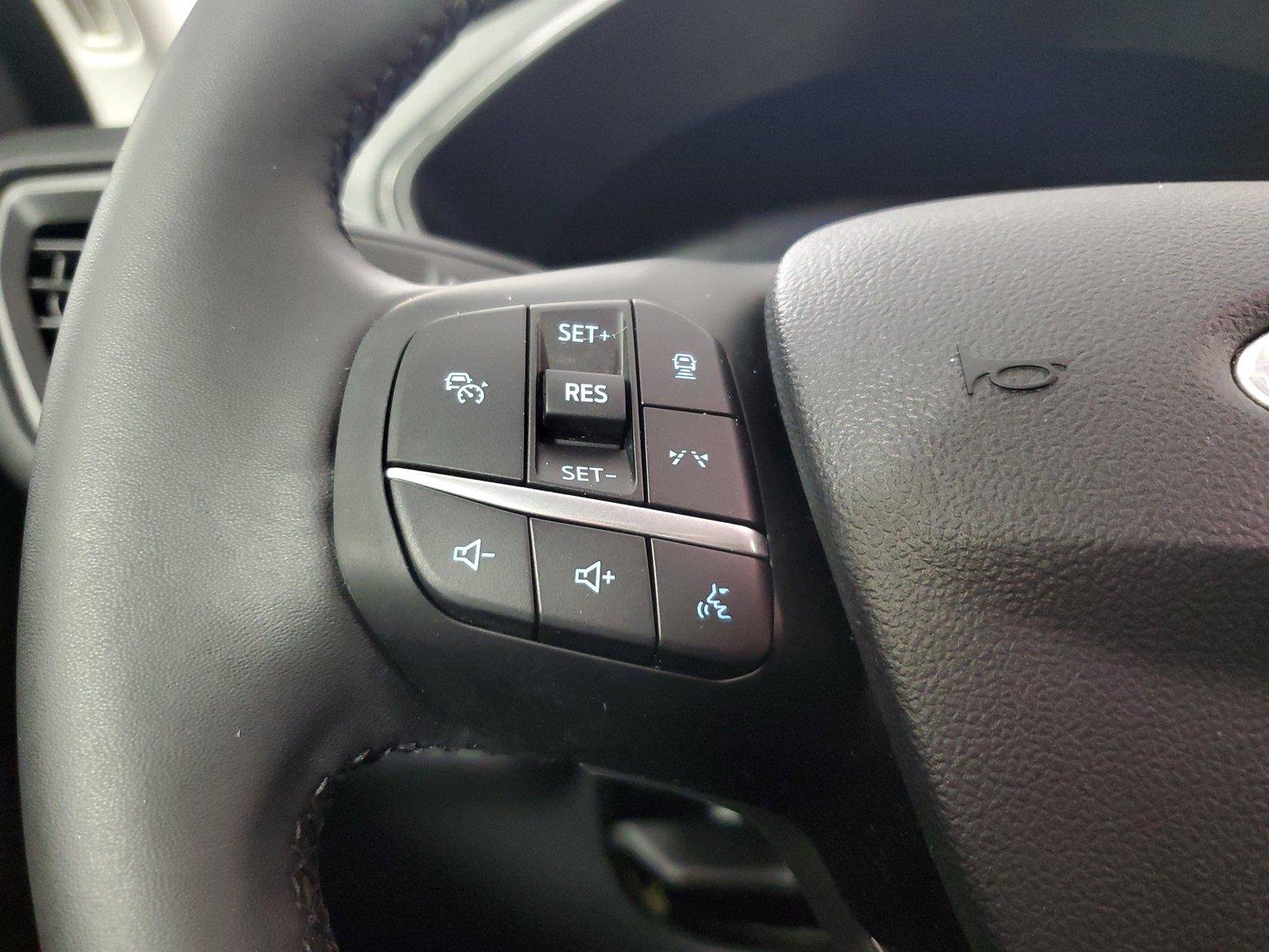Used 2024 Ford Escape Active w/ Tech Pack #1 FWD image 24