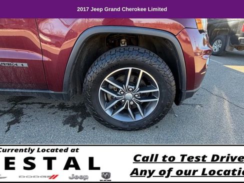 Used 2017 Jeep Grand Cherokee Limited image 38