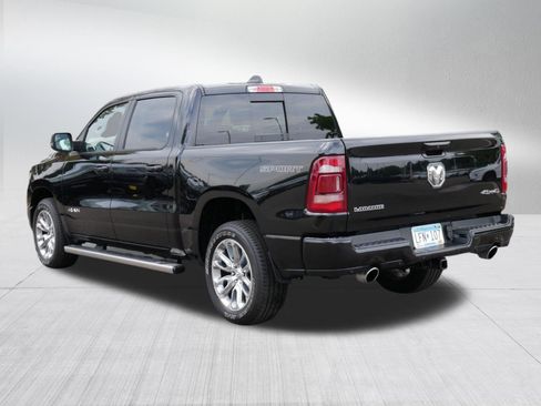 Used 2023 RAM 1500 Laramie AWD/4WD image 5