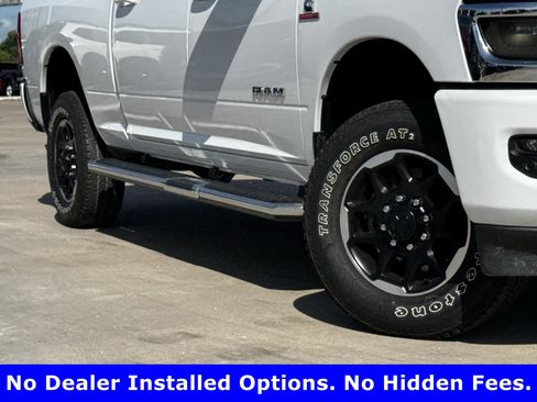 Used 2025 RAM 2500 Laramie AWD/4WD image 3