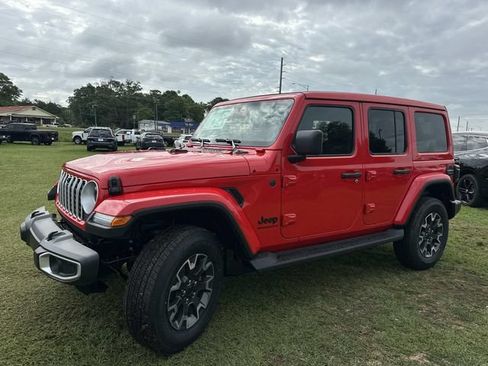 New 2026 Jeep Wrangler Unlimited Sahara w/ Safety Group AWD/4WD image 18