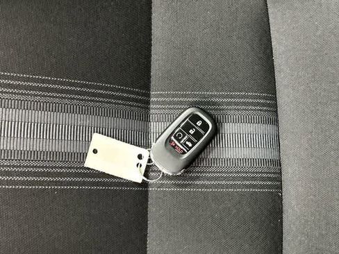 Certified 2026 Honda Civic Sport image 32