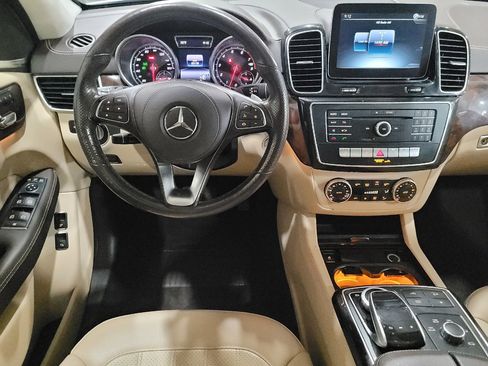 Used 2018 Mercedes-Benz GLS 450 4MATIC image 22