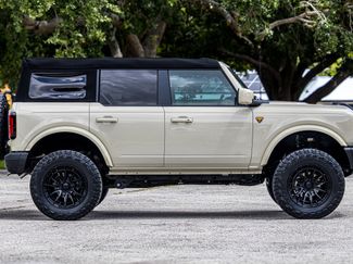 New 2025 Ford Bronco Badlands video 2