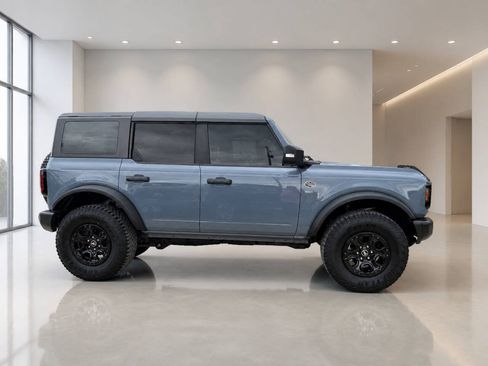 Used 2023 Ford Bronco Wildtrak AWD/4WD image 6