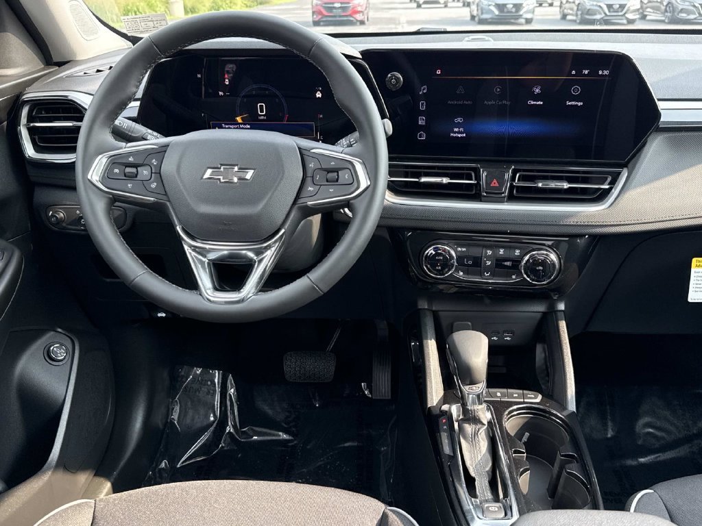 New 2026 Chevrolet TrailBlazer LT w/ Convenience Package AWD/4WD image 2