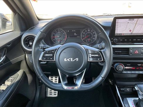 Used 2023 Kia Forte GT-Line w/ GT-Line Premium Package image 10