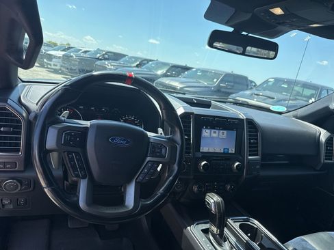 Used 2019 Ford F150 Raptor w/ Equipment Group 802A Luxury AWD/4WD image 9