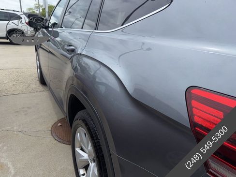Used 2018 Volkswagen Atlas SE AWD/4WD image 6